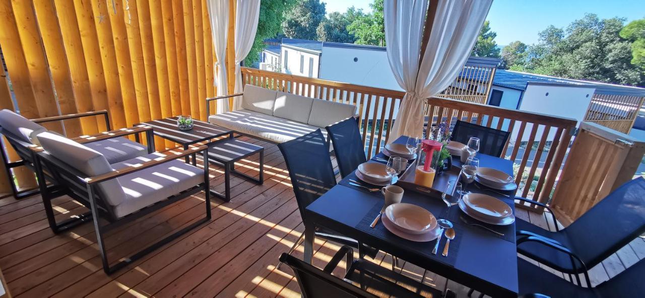 Mobile Home Kmz Selce Buitenkant foto