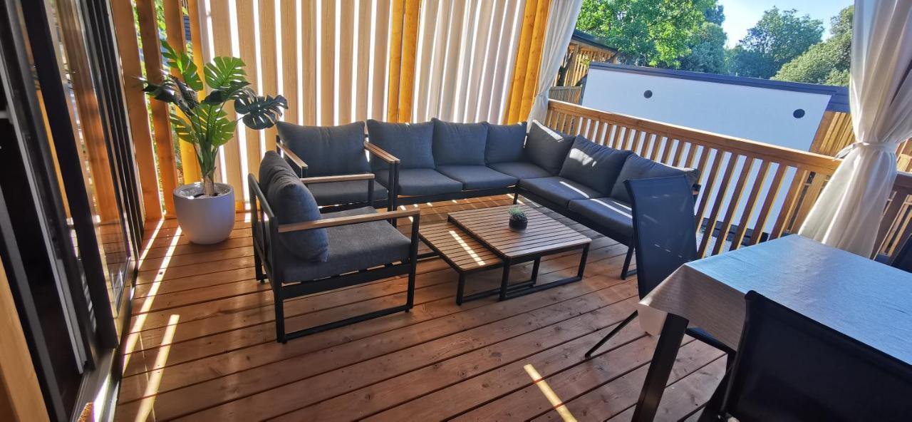 Mobile Home Kmz Selce Buitenkant foto