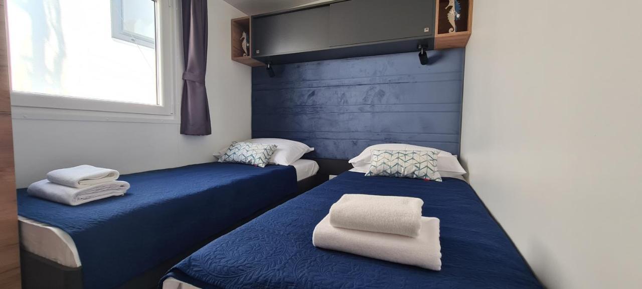 Mobile Home Kmz Selce Buitenkant foto